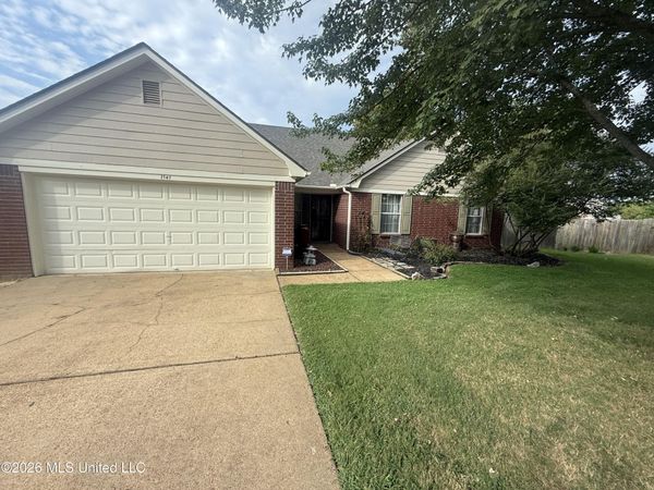 1141 Stonegate Cove, Southaven, MS 38671