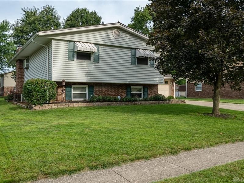 5213 Saum Street, Fairborn, OH 45324 Photo 2