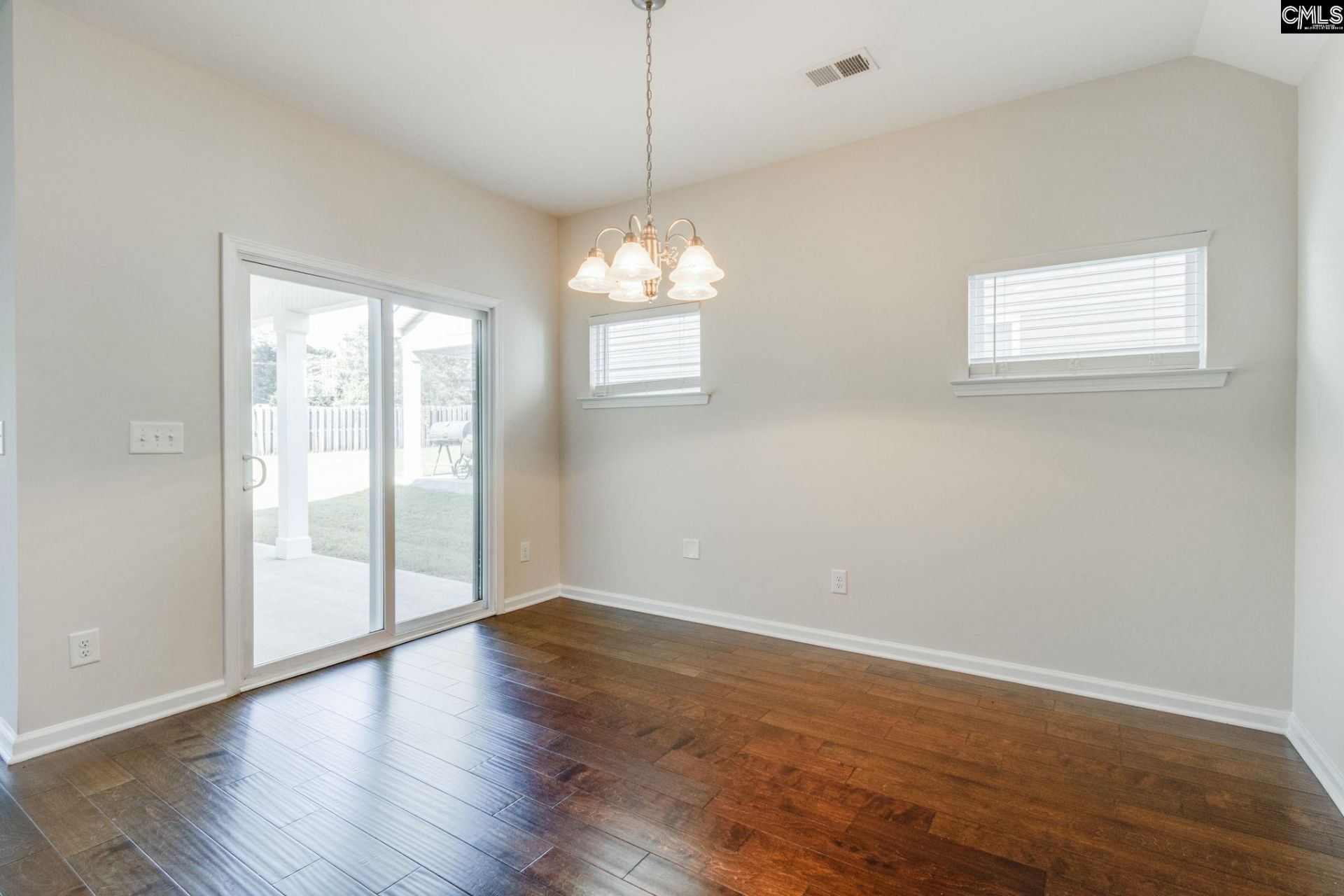 203 Shell Mound Court  Photo 11