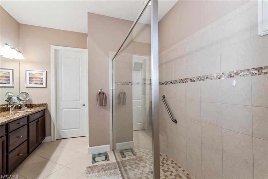17267 Walnut Run Dr, Alva, FL 33920 Photo