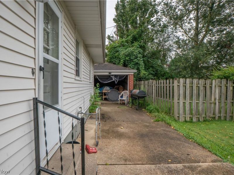 246 E Ralston Avenue, Akron, OH 44301 Photo 19