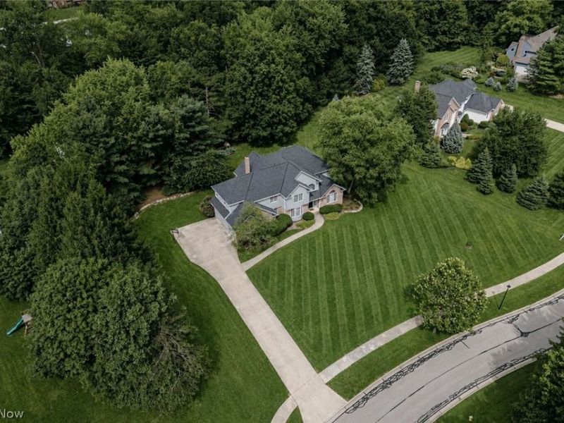 30125 Stillwater Lane, Solon, OH 44139 Photo 3
