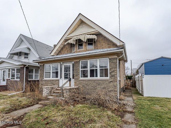 3412 Maple Street , Toledo, OH 43608
