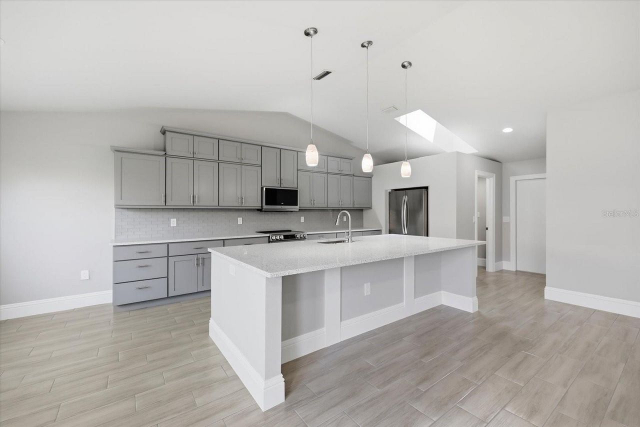 4112 Vallarta Court , Unit 3041, Sarasota, FL 34233 Photo