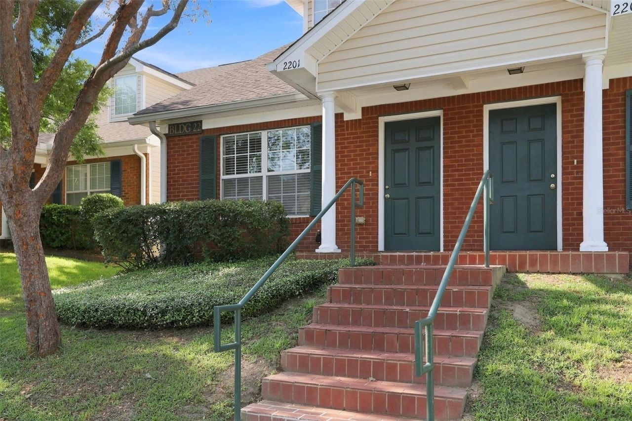 4434 Gearhart Road, Unit 2201, Tallahassee, FL 32303 Main Photo