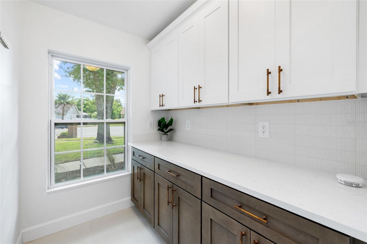 18107 Woodcreek Place, Lutz, FL 33548 Photo