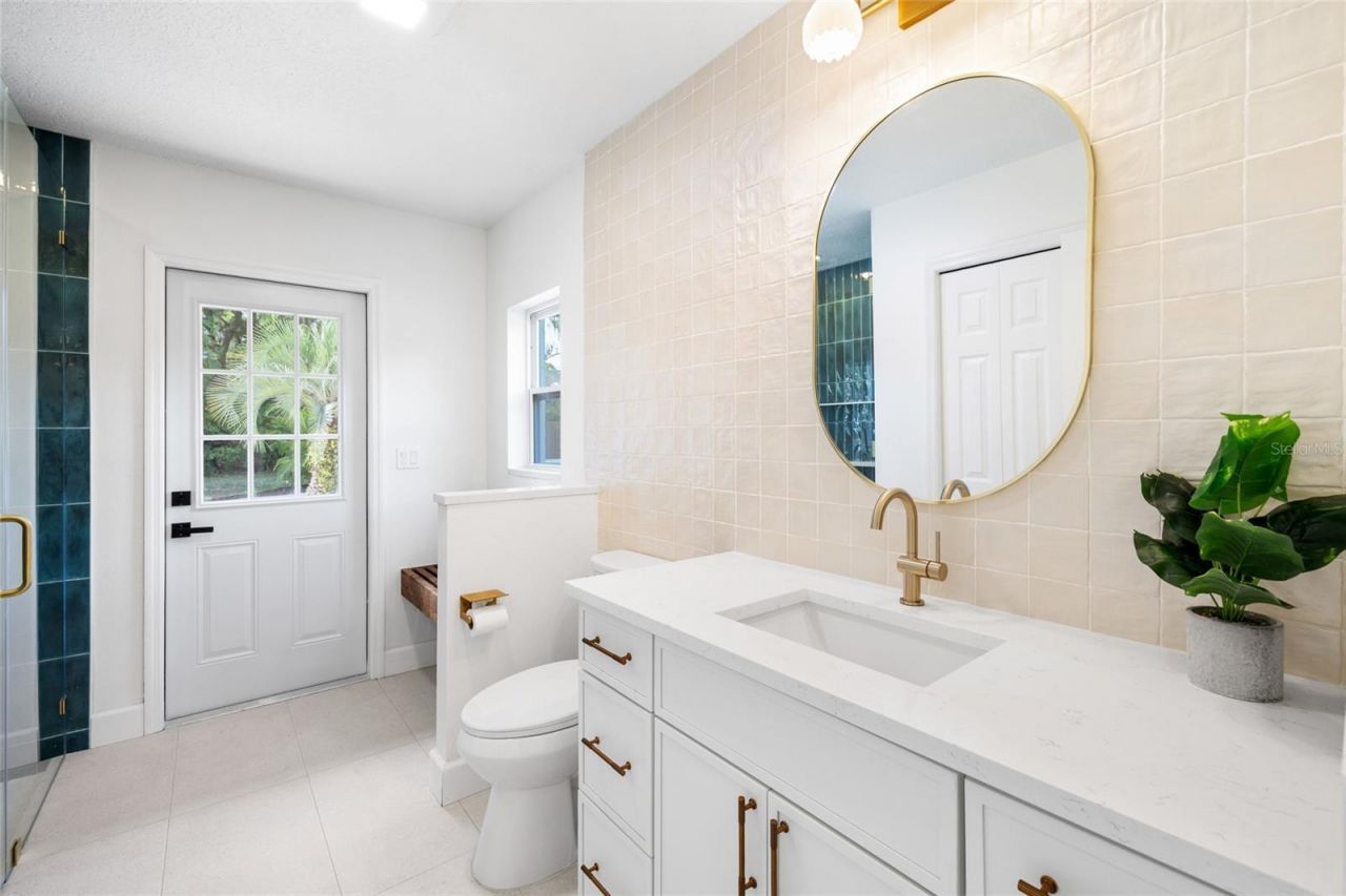 18107 Woodcreek Place, Lutz, FL 33548 Photo