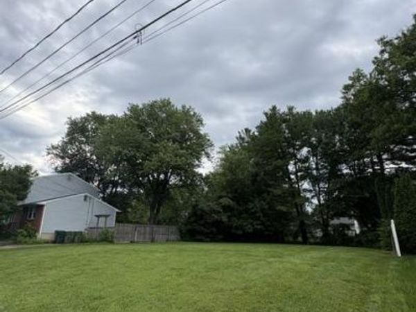 919 ROCKMOSS AVENUE, NEWARK, DE 19711