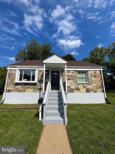 727 CLOUDYFOLD DRIVE, PIKESVILLE, MD 21208
