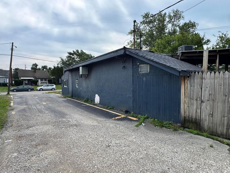 1485 S Champion Avenue , Columbus, OH 43207 Photo 10