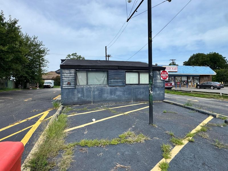1485 S Champion Avenue , Columbus, OH 43207 Photo 3