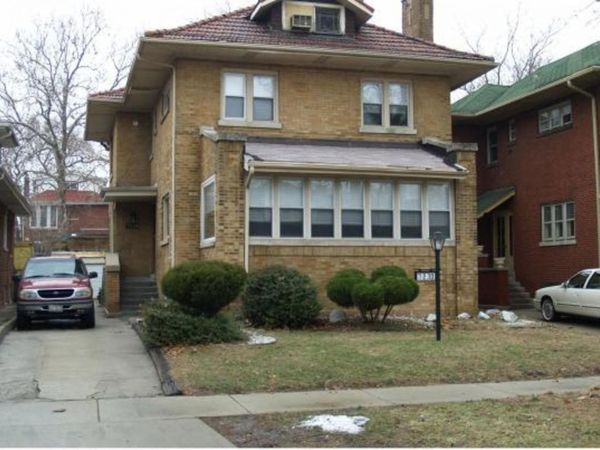 7230 S Luella Avenue , Chicago, IL 60649