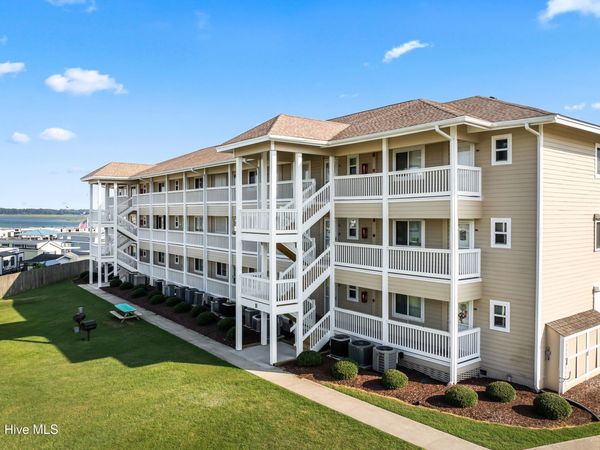 650 Cedar Point Boulevard , Unit B25, Cedar Point, NC 28584