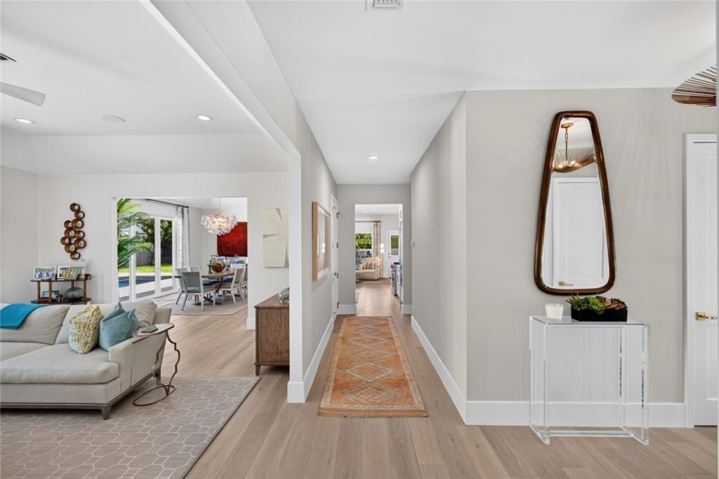 911 Holoma Drive, Vero Beach, FL 32963 Photo