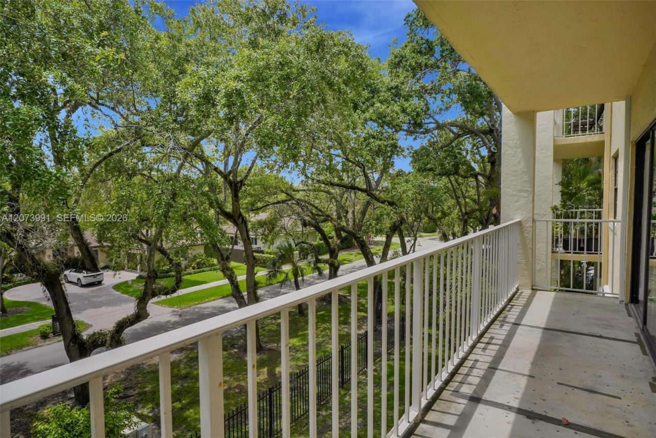 9301 SW 92nd Ave , Unit A302, Miami, FL 33176 Photo