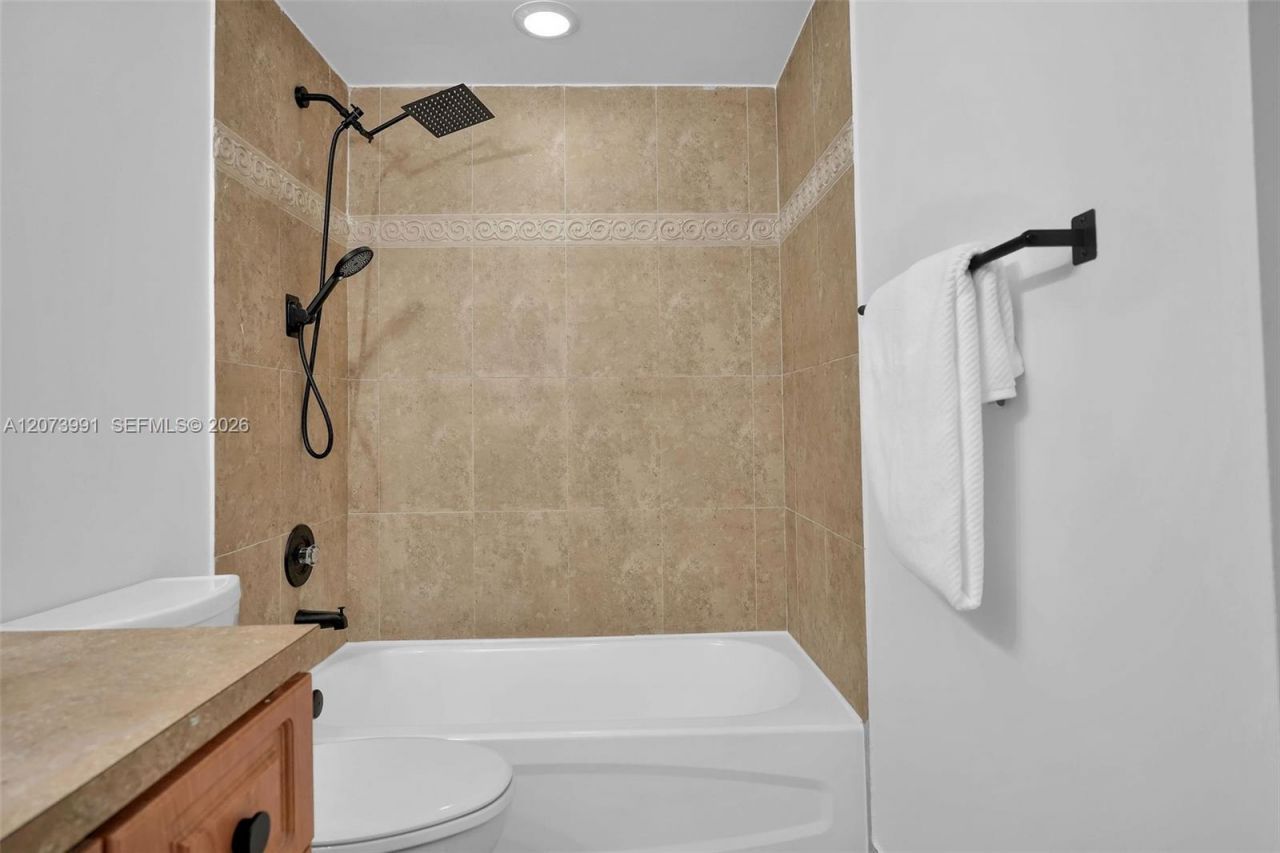 9301 SW 92nd Ave , Unit A302, Miami, FL 33176 Photo