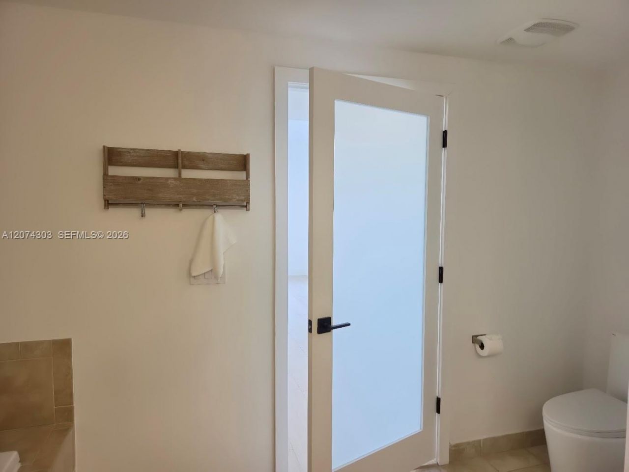 888 S Douglas Rd , Unit 1108, Coral Gables, FL 33134 Photo