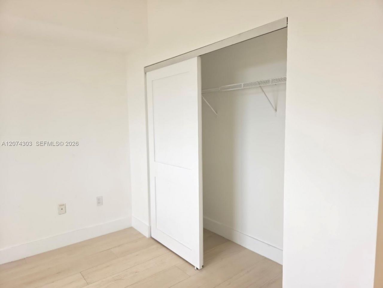 888 S Douglas Rd , Unit 1108, Coral Gables, FL 33134 Photo