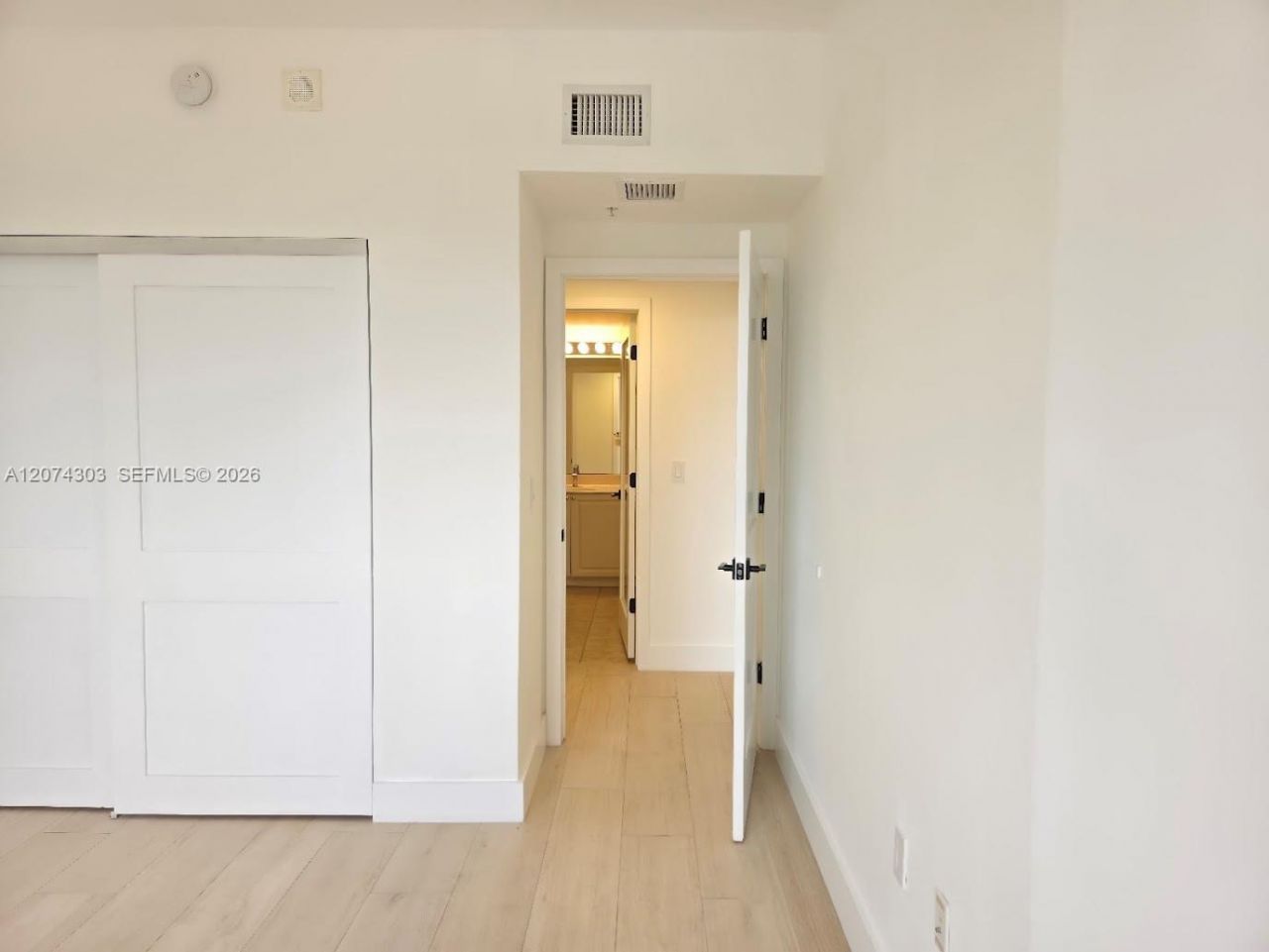 888 S Douglas Rd , Unit 1108, Coral Gables, FL 33134 Photo