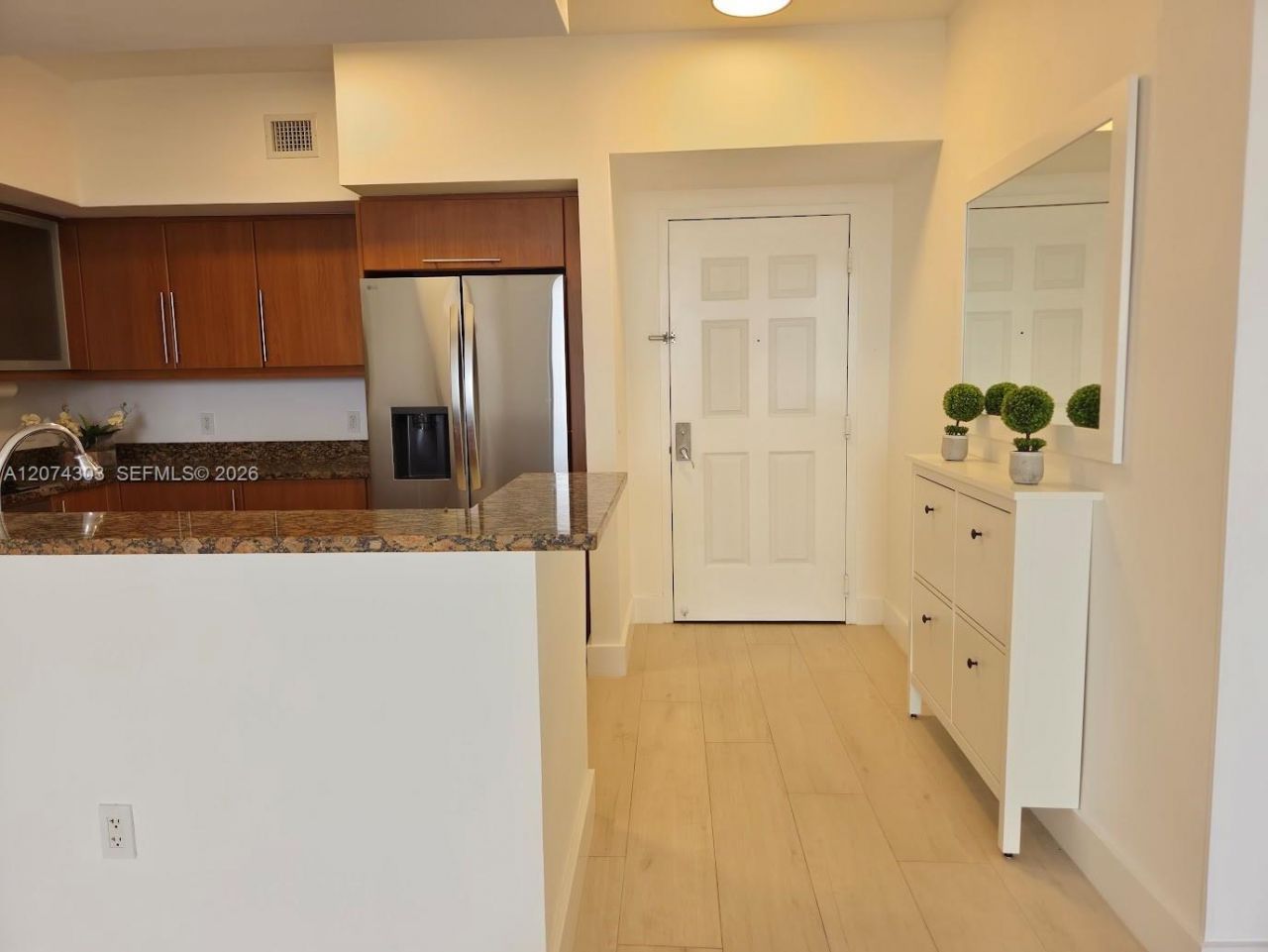 888 S Douglas Rd , Unit 1108, Coral Gables, FL 33134 Photo
