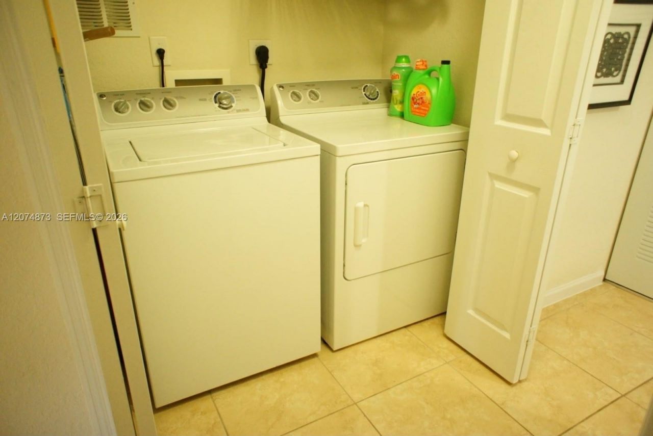 11503 NW 89th St , Unit 105, Doral, FL 33178 Photo