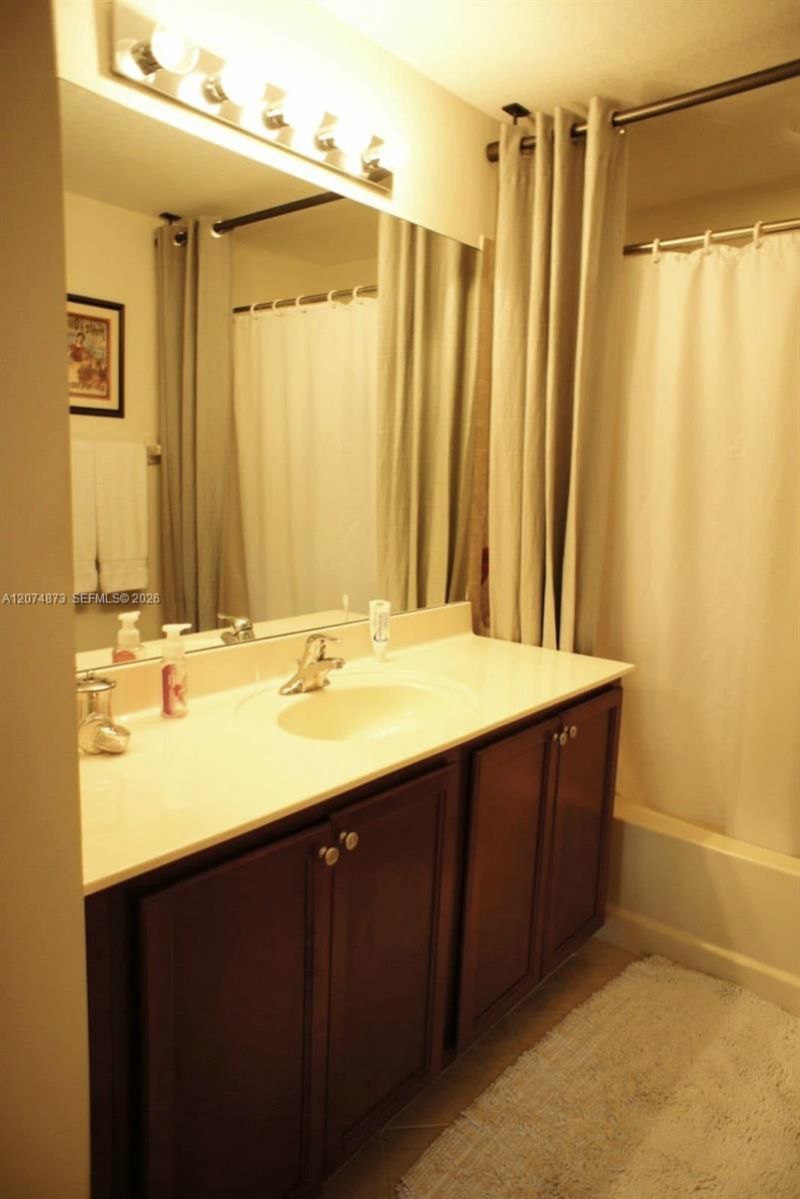 11503 NW 89th St , Unit 105, Doral, FL 33178 Photo