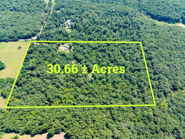 38692 Monroe Road 573 , Stoutsville, MO 65283