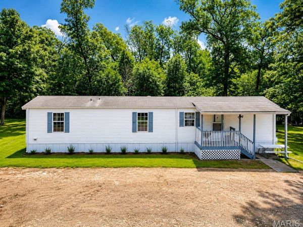 38692 Monroe Road 573 , Stoutsville, MO 65283