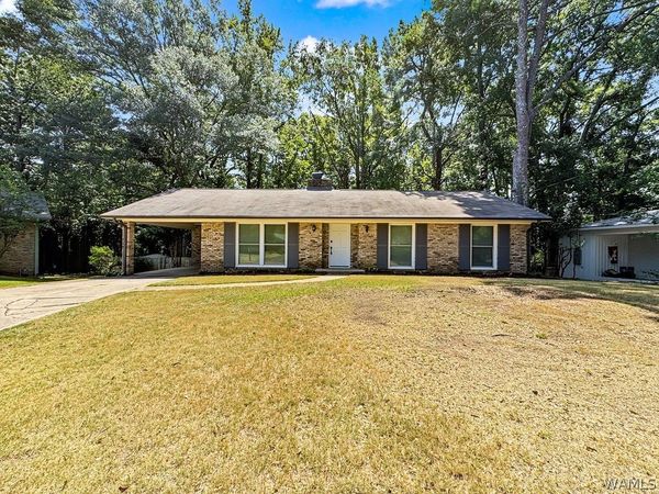 3649 Mayfair Drive, Tuscaloosa, AL 35404