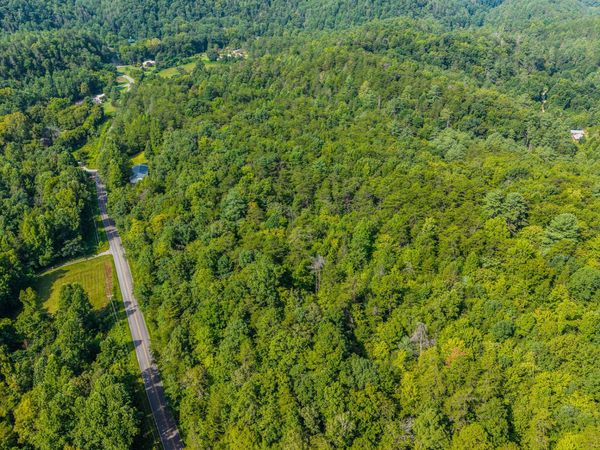 1809 Alpine Drive, Sevierville, TN 37876