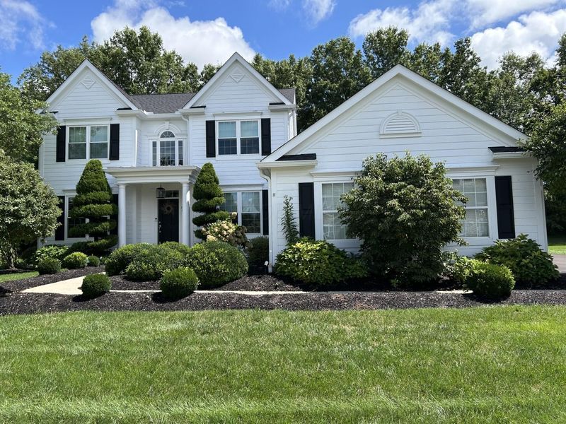 7320 Stone Gate Drive, New Albany, OH 43054 Photo 3