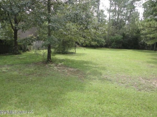 Robertsdale Road, Gautier, MS 39553
