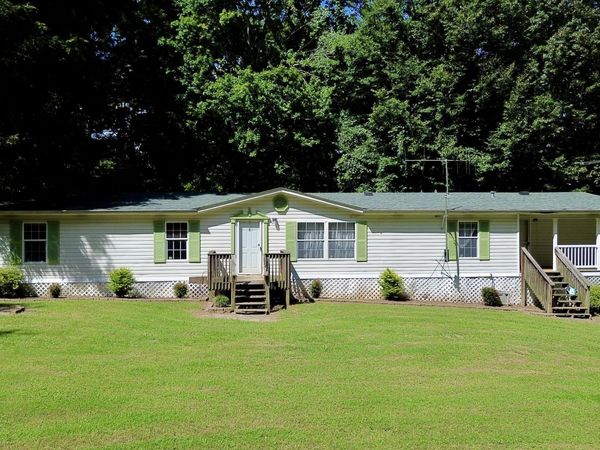 2027 Snowflake Road, Gate City, VA 24251