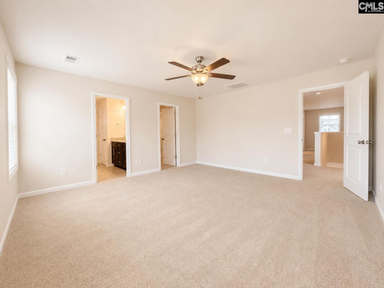 135 Coppersmith Drive Photo 26