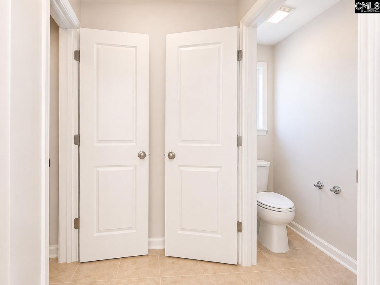 135 Coppersmith Drive Photo 29