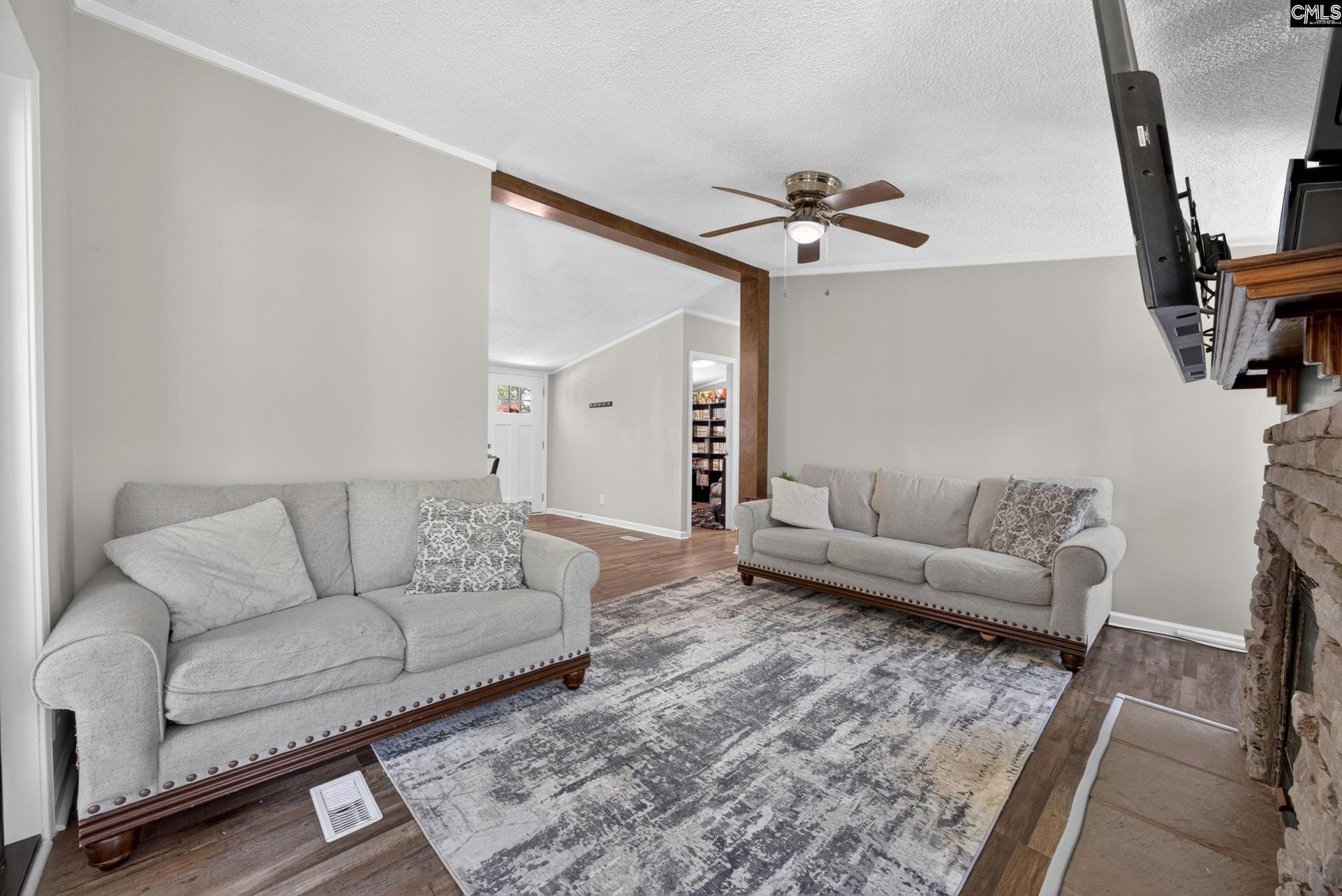 300 Havenwood Drive  Photo 11