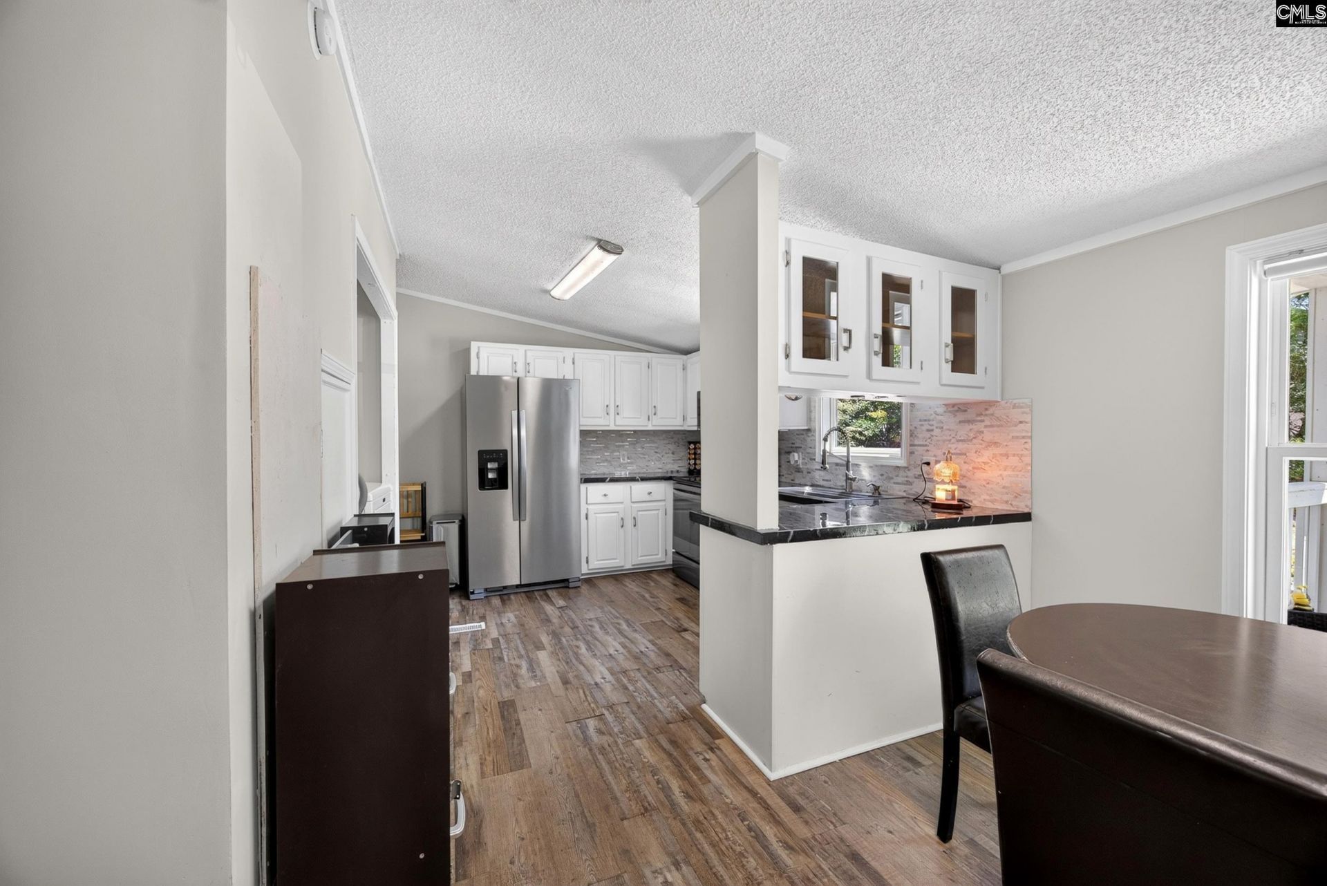 300 Havenwood Drive  Photo 8