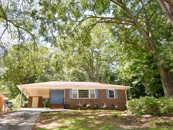 1541 Oakhill Drive, Griffin, GA 30223