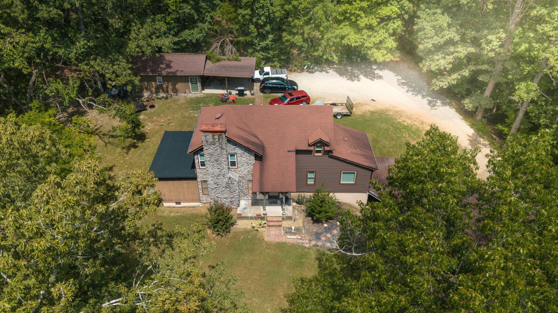 2114 Scotty Parker Rd, Gallatin, TN 37066 Main Photo