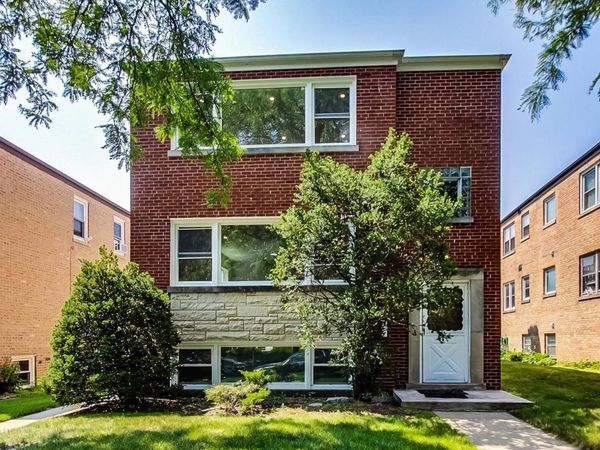 4821 Crain Street , Unit 1, Skokie, IL 60077