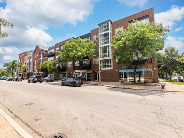 17 W 35th Street , Unit 304, Chicago, IL 60616