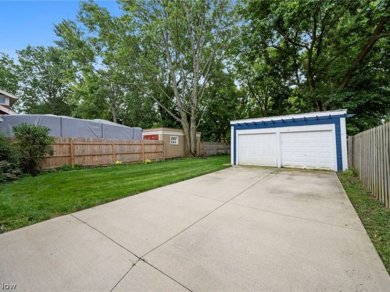 16819 Bradgate Avenue , Cleveland, OH 44111 Photo 29