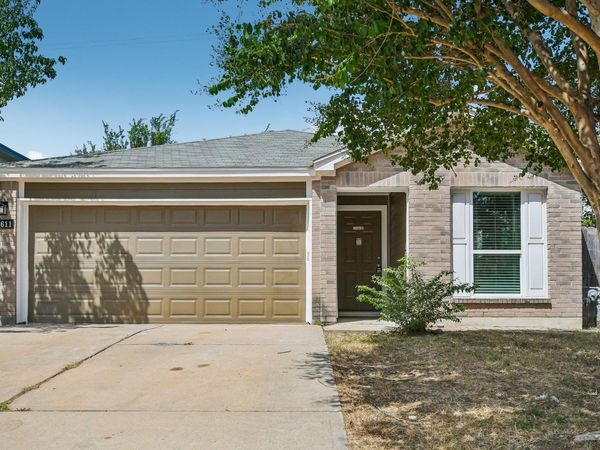 1611 Lantern Light DR, Round Rock, TX 78681