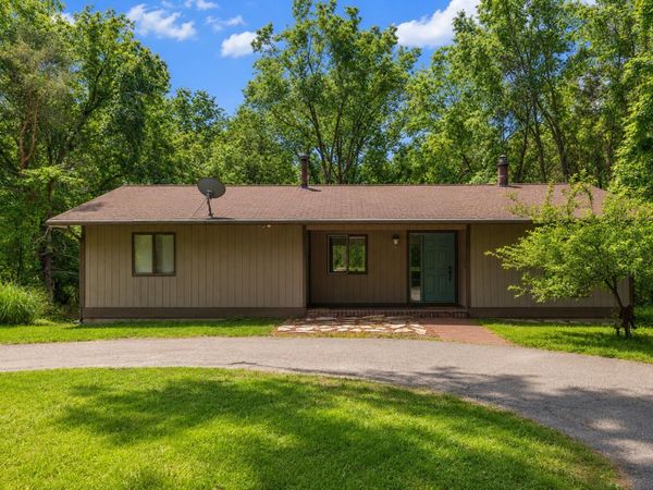 4736 Burton Street SE, Kentwood, MI 49546