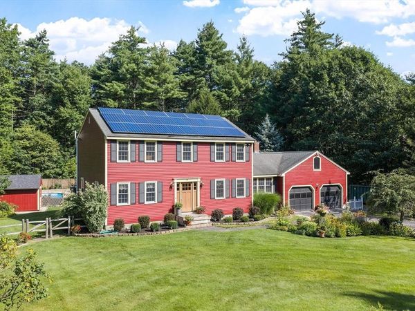 17 June Street, Pepperell, MA 01463