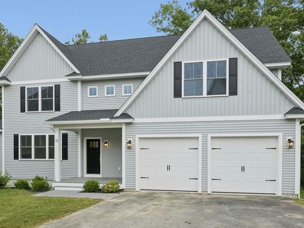 15 Gaskins Ln, Ayer, MA 01432
