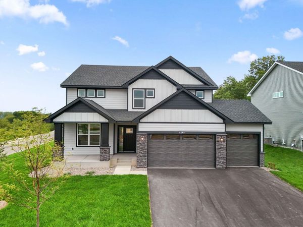 8644 Periwinkle Boulevard, Woodbury, MN 55129