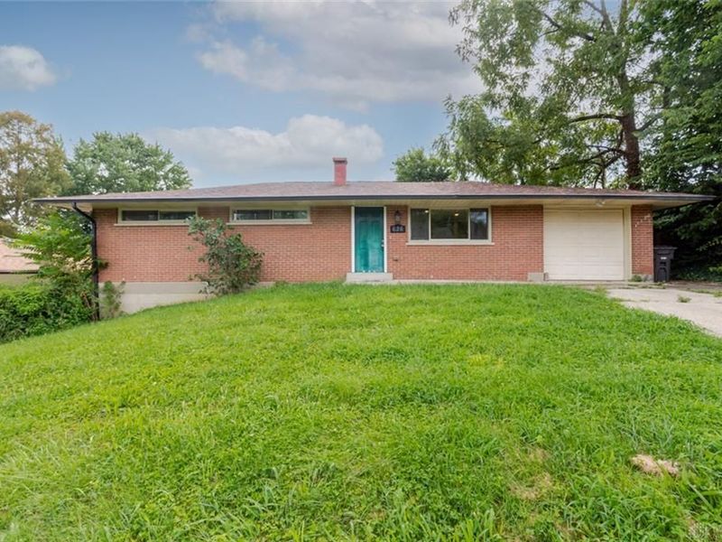 626 Upland Drive, West Carrollton, OH 45449 Photo 1