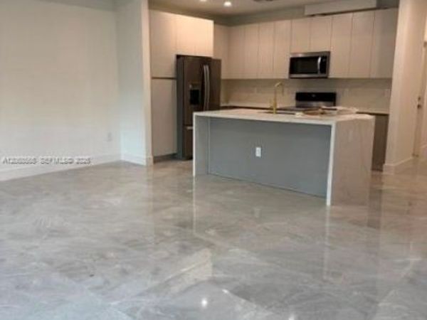 1521 NW 94th Way , Unit 1, Coral Springs, FL 33071