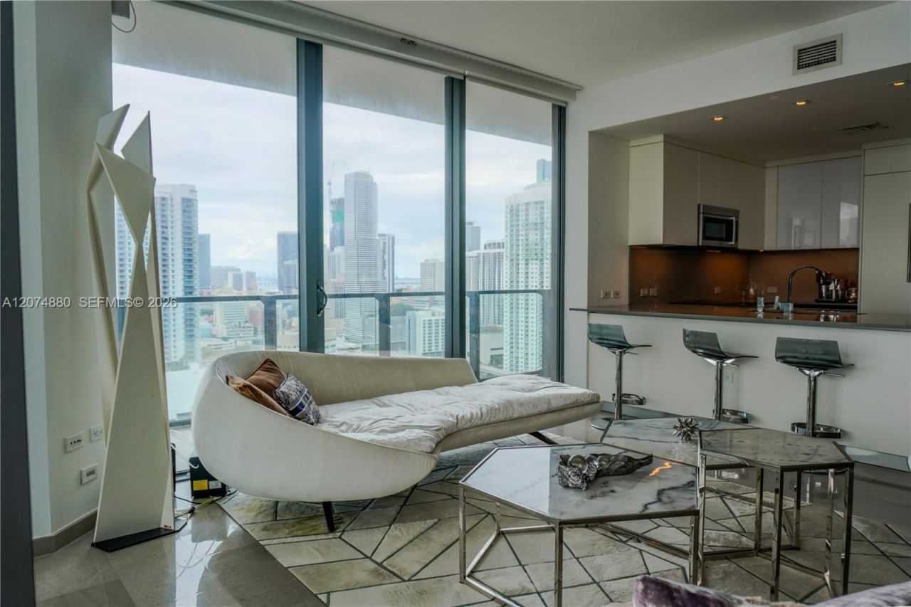 88 SW 7 , Unit 2112, Miami, FL 33130 Photo
